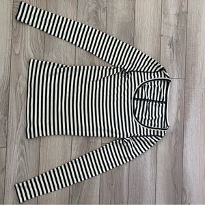 Everlane Rib Long sleeve scoop neck tee